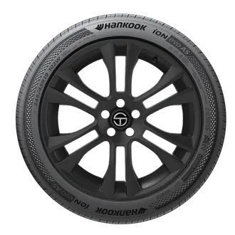 Hankook iON Evo AS IH01 235/45 R18 98W